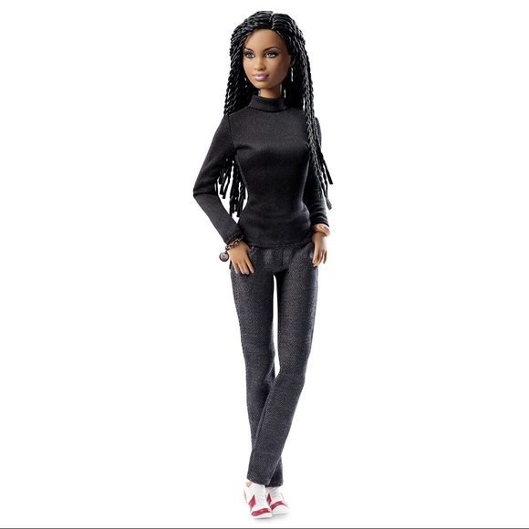 🎉HOSTPICK🎉Barbie PlatinumLabel Ava DuVernay Doll - Picture 4 of 9